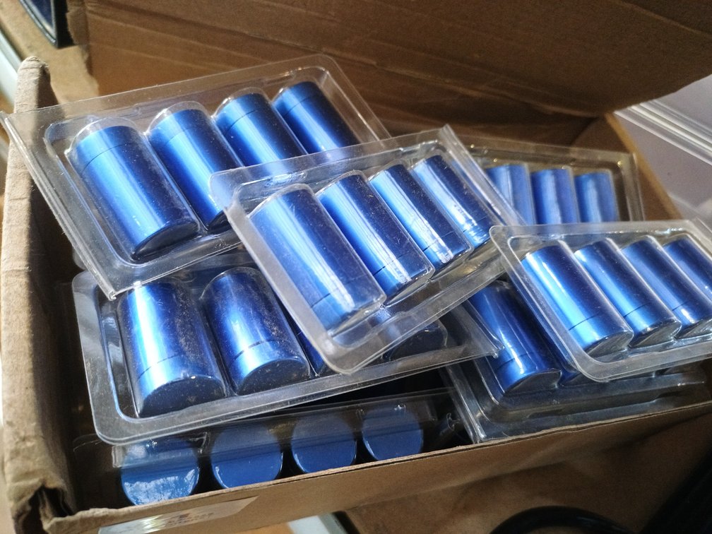 Blue Aluminium Cylindrical Containers