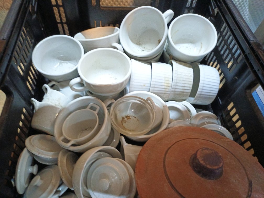 Ceramic Tableware and More