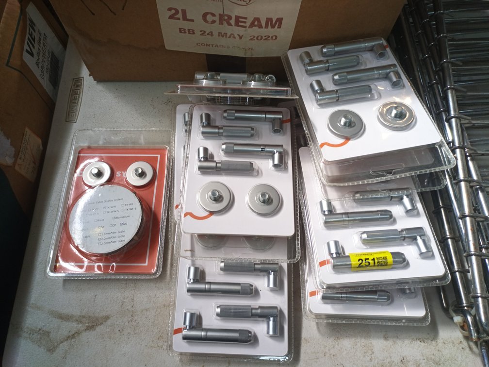 Cable Display Systems x 10