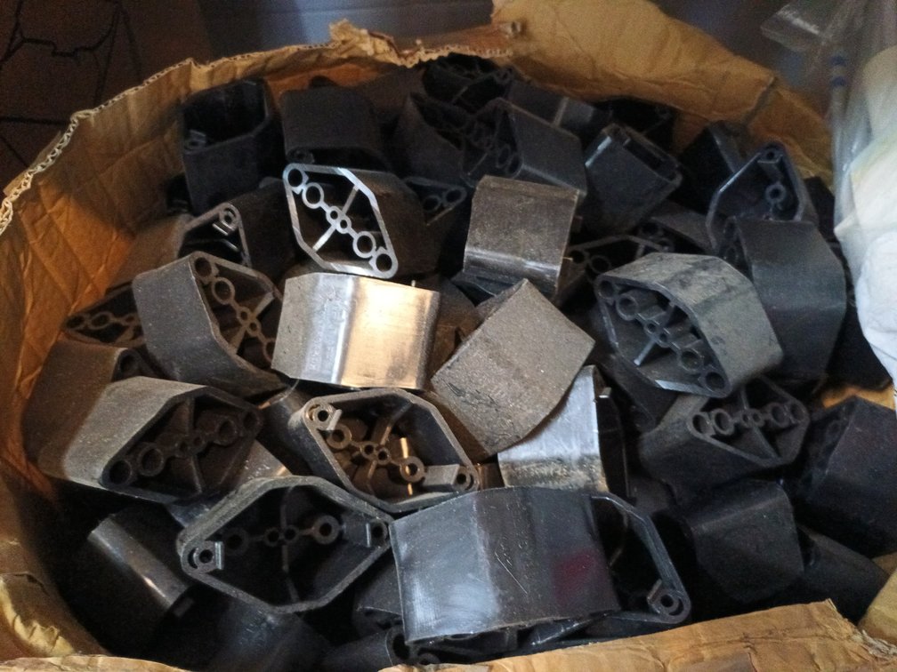 Plastic Mounting Blocks and Filters