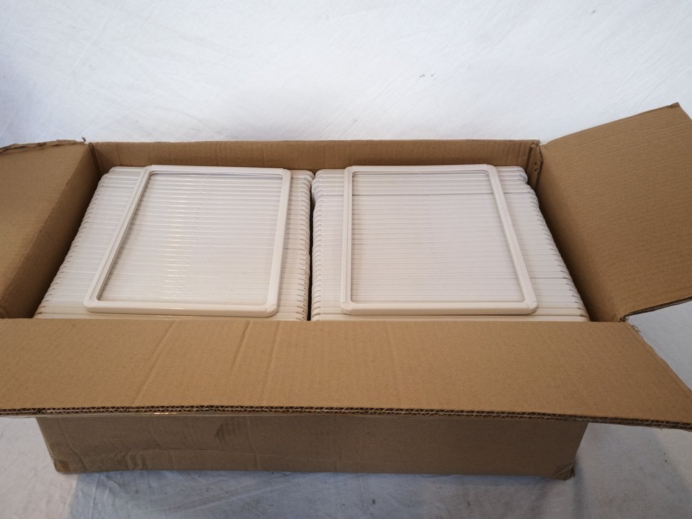 Larstons K002-A4 Frames x 100