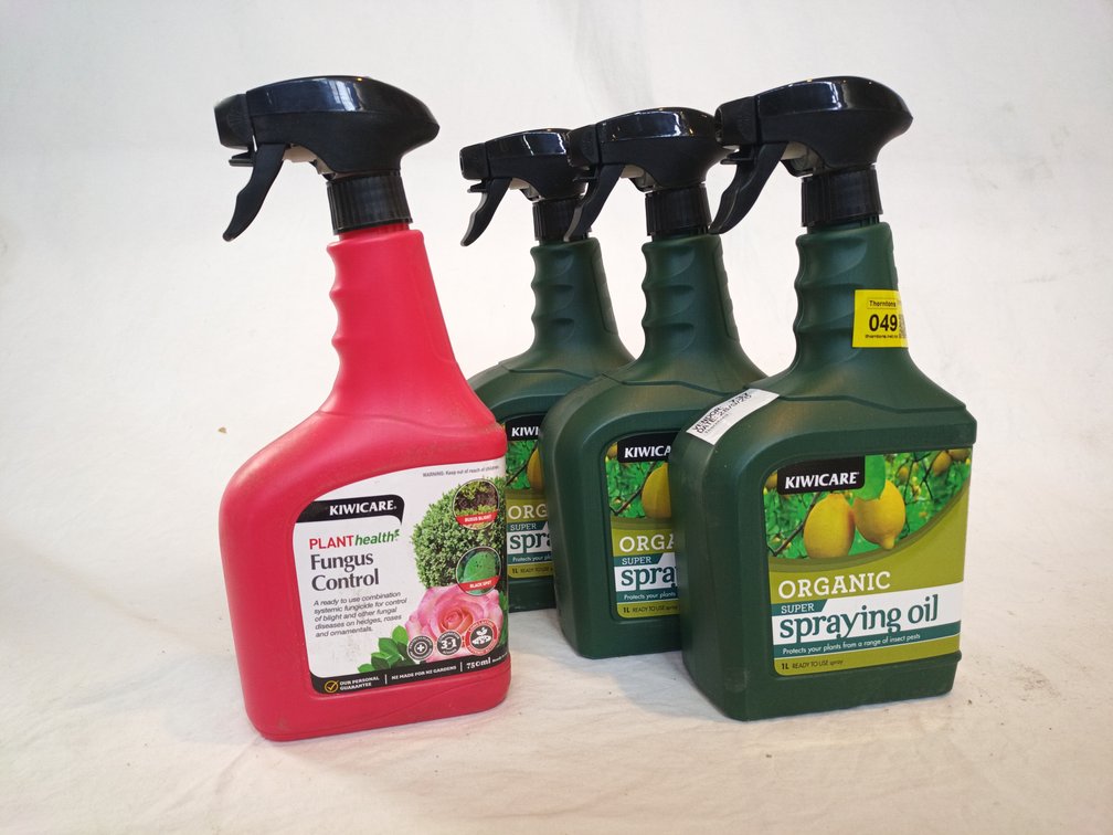 Kiwicare Garden Sprays x 4