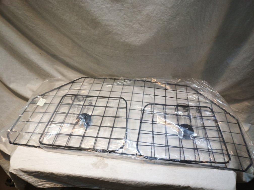 Adjustable Vehicle Pet Barrier