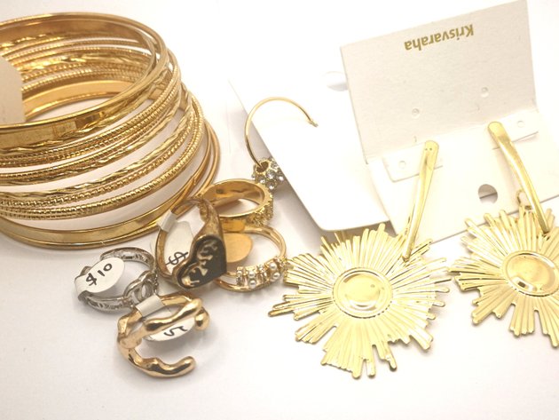 Image for Jewellery Store Clearout 12.11.2026 TH133284
