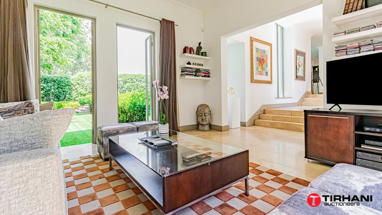 Image for Magnificent Home in Melrose Estate