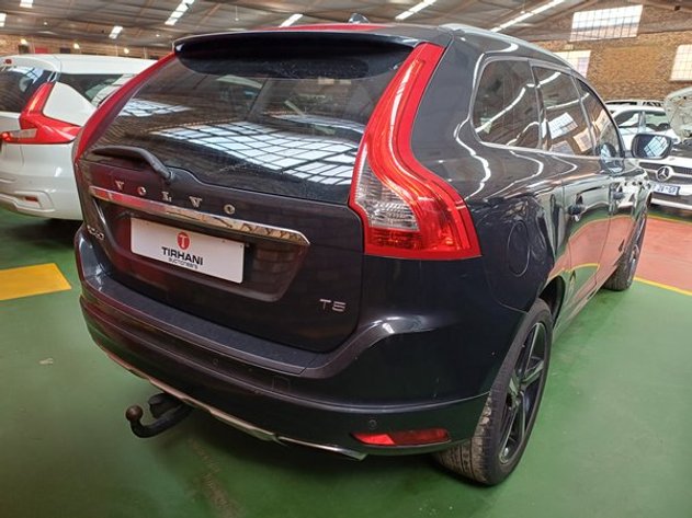 Image for 2014  VOLVO XC60 T5 EXCEL/MOMENTUM GEARTRONIC(DRIVE-E)
