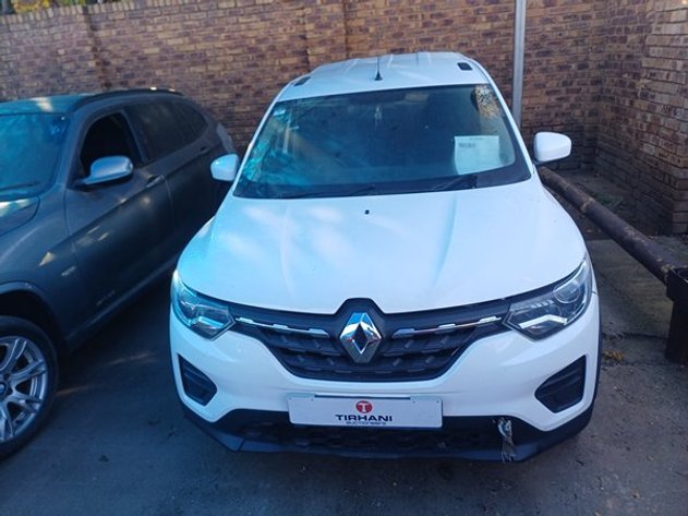 Image for 2021  RENAULT TRIBER 1.0 PRESTIGE / INTENS