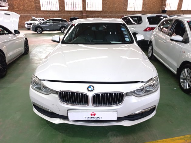 Image for 2018  BMW 320i LUXURY LINE A/T (F30)