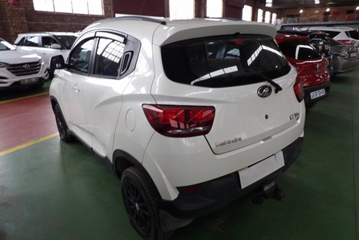 Image for 2016  MAHINDRA KUV 100 1.2 K6+