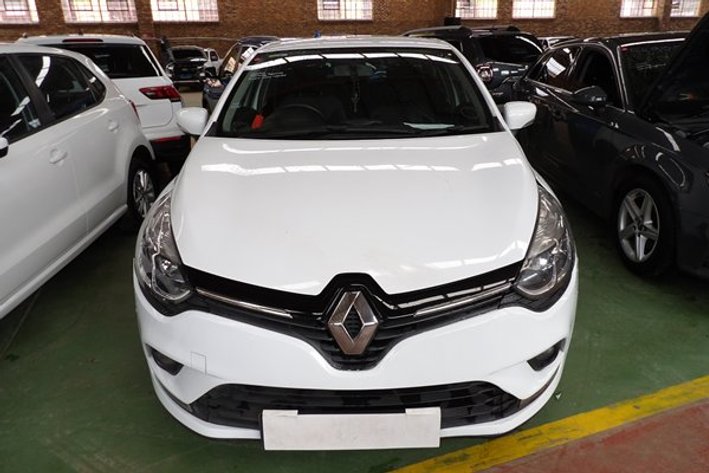 Image for 2020  RENAULT CLIO IV 900T AUTHENTIQUE 5DR (66KW)