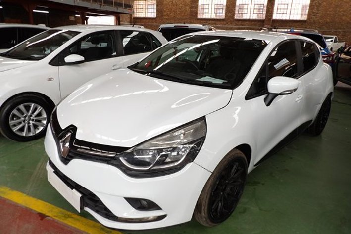 Image for 2020  RENAULT CLIO IV 900T AUTHENTIQUE 5DR (66KW)