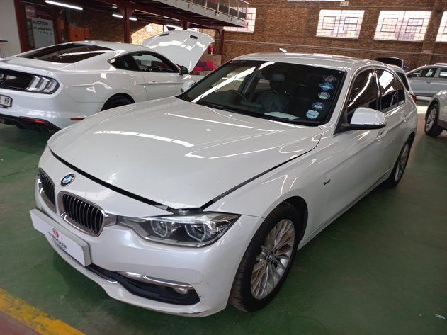 Image for 2018  BMW 320i LUXURY LINE A/T (F30)