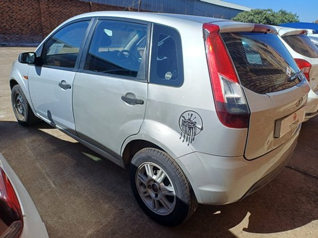 Image for 2014  FORD FIGO 1.4 AMBIENTE
