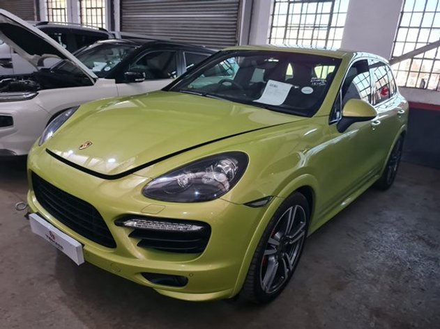 Image for 2013  PORSCHE CAYENNE GTS TIPTRONIC (E2)