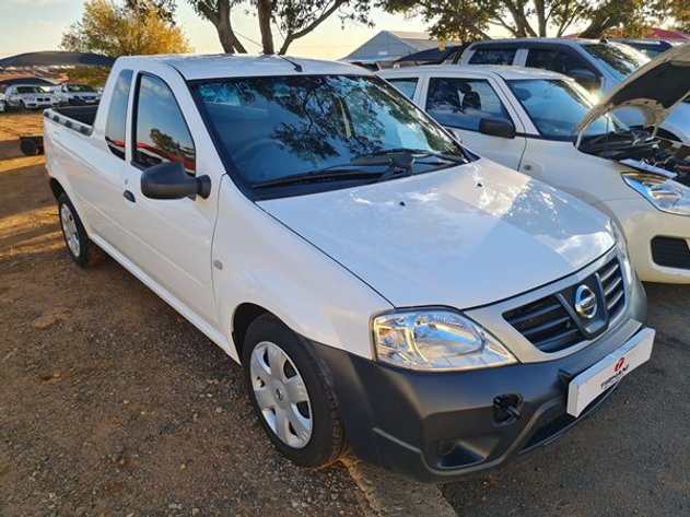 Image for 2021  NISSAN NP200 1.6  A/C SAFETY PACK P/U S/C