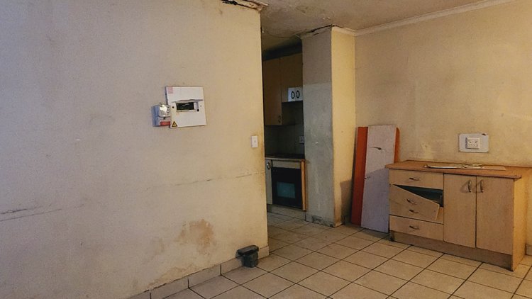 Image for 1 Bedroom Apartment in Ferndale | Insolvent Estate - Masters Reference: G000377/2024