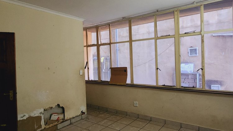 Image for 1 Bedroom Apartment in Ferndale | Insolvent Estate - Masters Reference: G000377/2024
