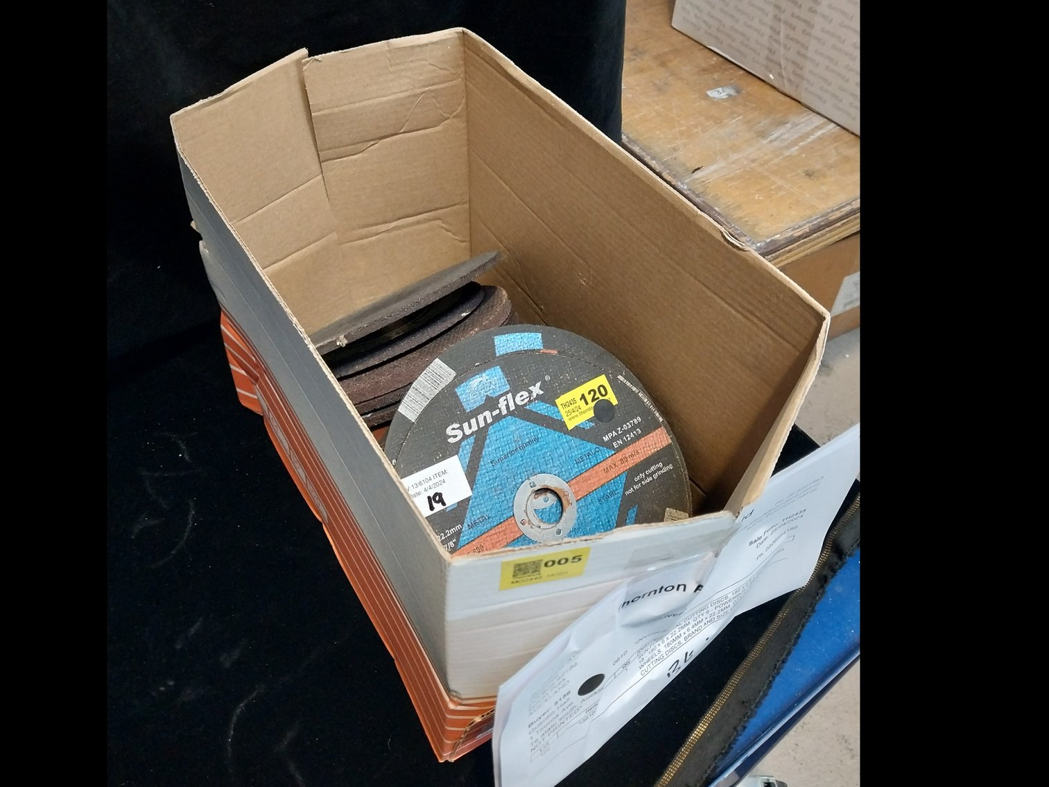 Image for Kings Birthday Auction MO2449