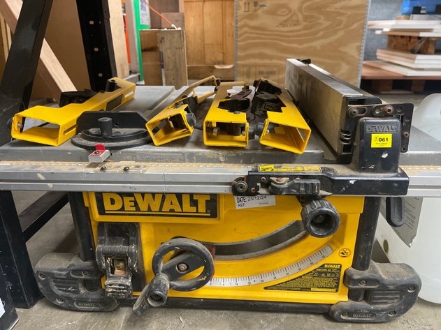 Image for Flooring Liquidation, Tools and Damaged Freight Auction 23.1.25  TH132603