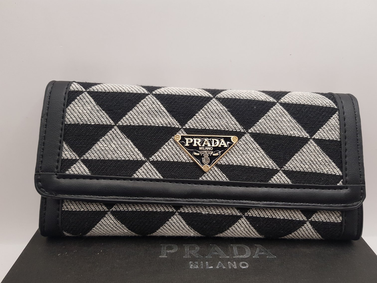 Image for Police & Others Auction 01.05.25 TH132623