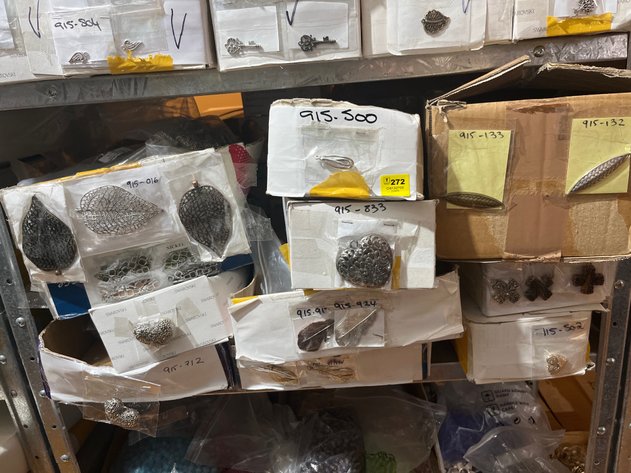 Image for Auckland Beads Store Close Auction 22.4.25 OS132702