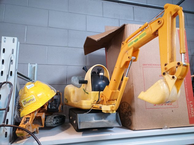 Image for General Goods Auction 22.7.25 TU132790