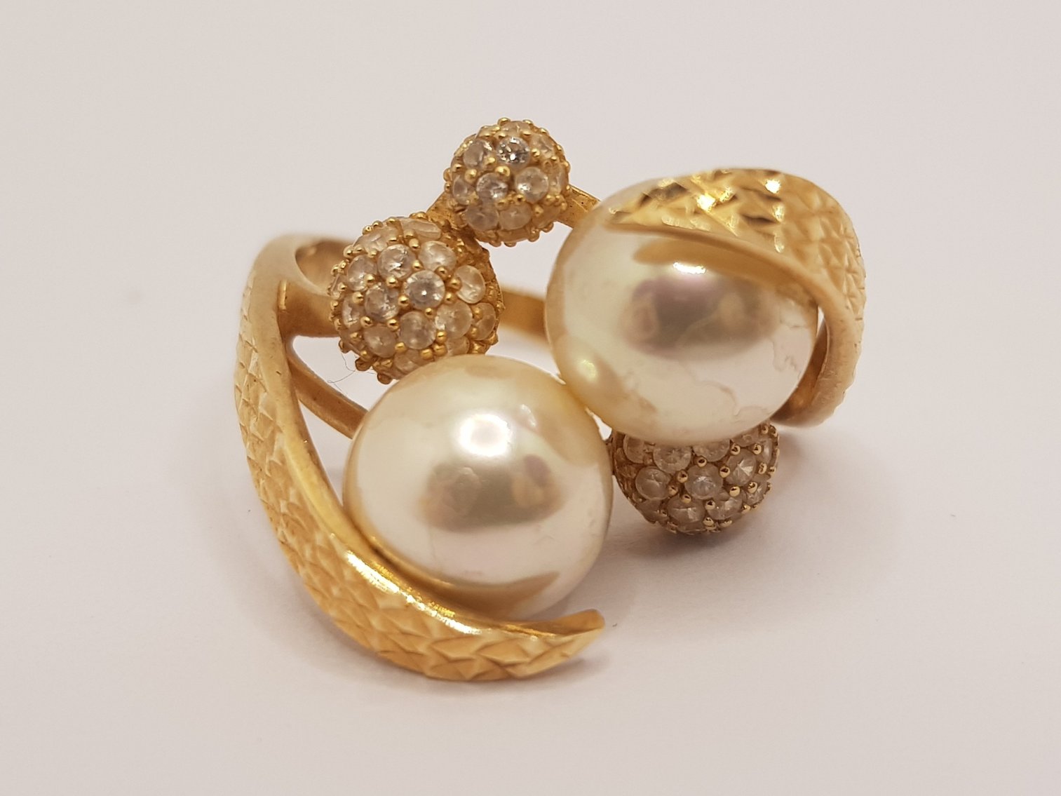 Image for Police & Others Auction 7.8.25 TH132812