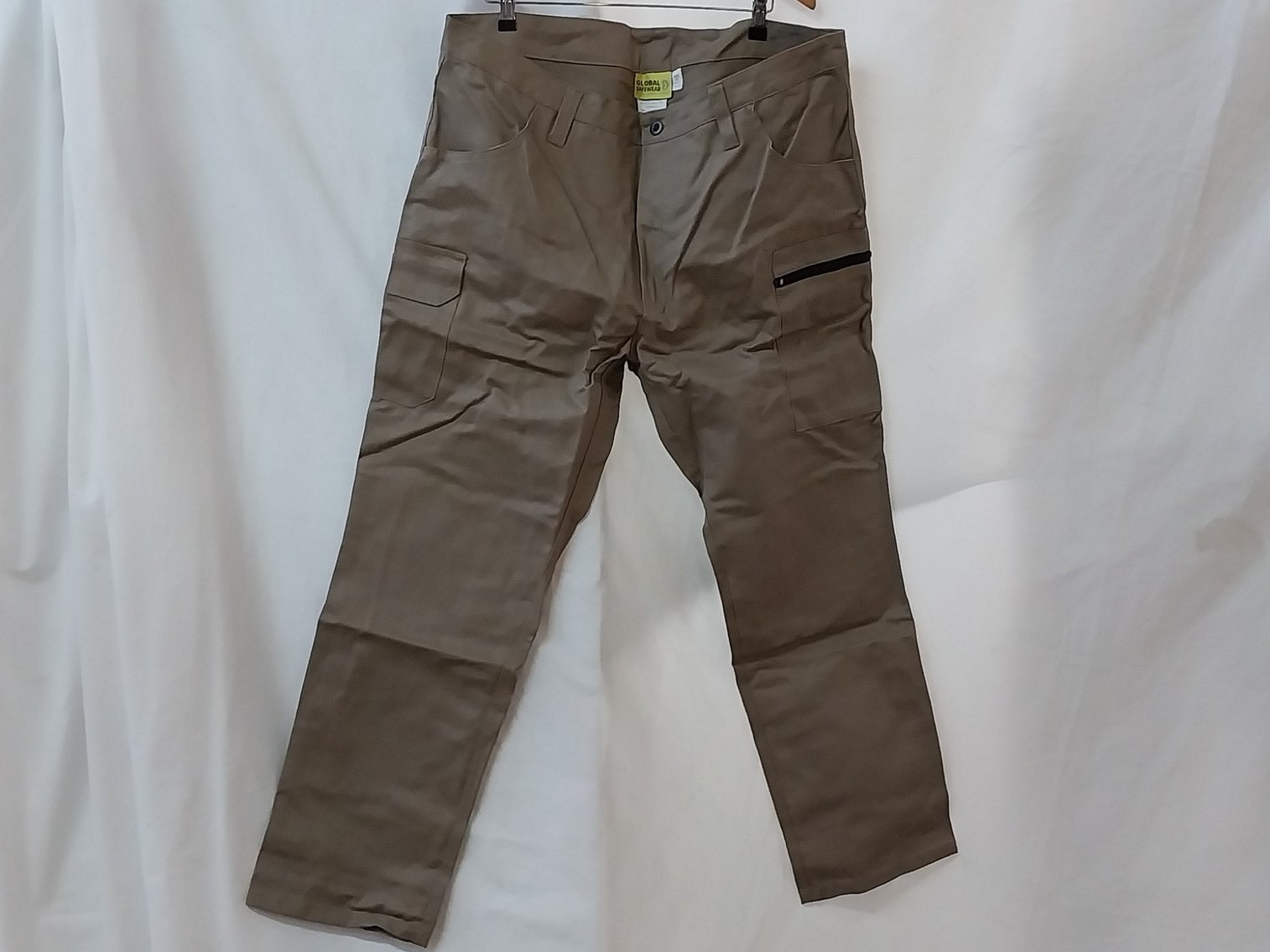 Image for Clothing Auction 3.9.25 TU132832