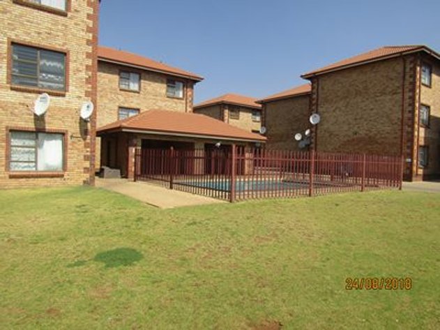 Image for BEAUTIFUL BACHELOR FLAT