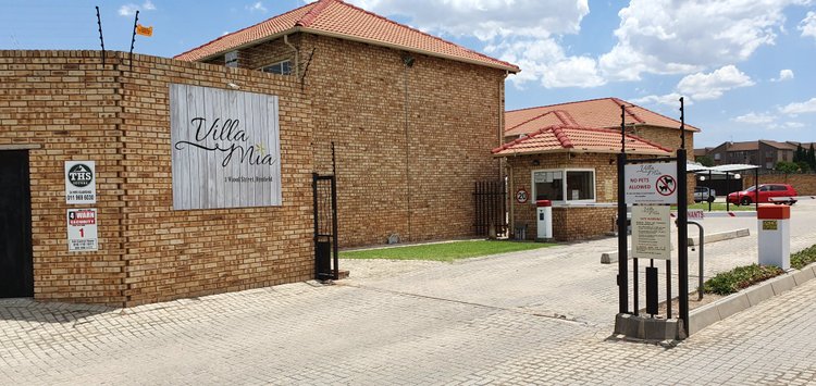 Image for 3 Bedroom Apartment in Rynfield Online Auction