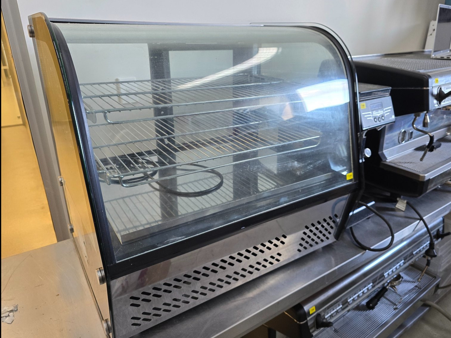 Image for Coffee Roaster & Cafe Clearance Auction 25.8.25 OS132825