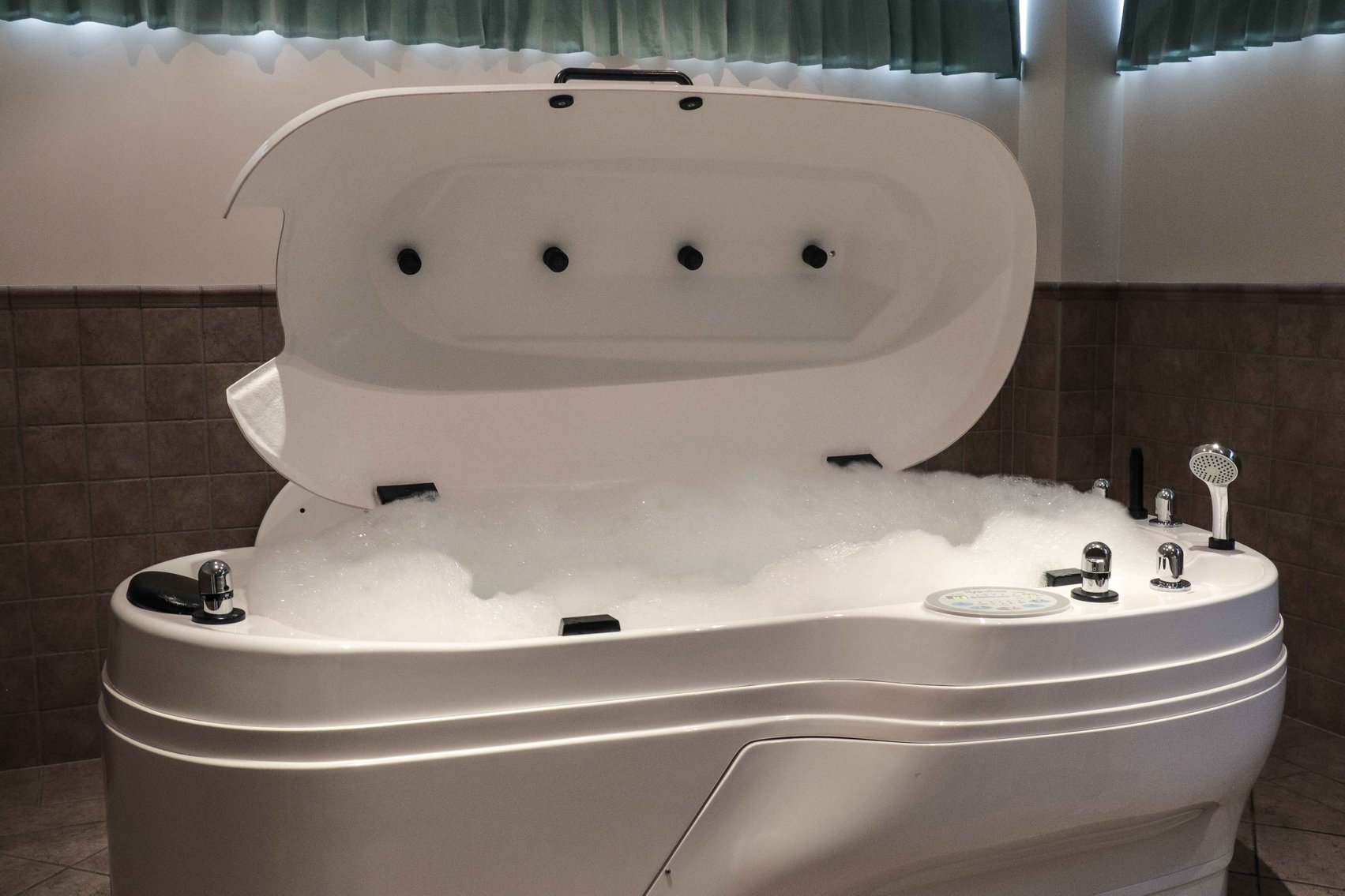 Image for Self Care Spa & Beauty Closure Auction OS241007