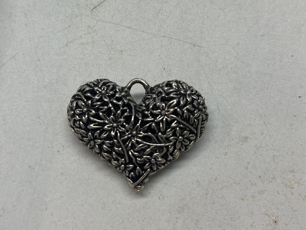 Image for Auckland Beads Store Close Auction 22.4.25 OS132702