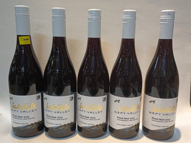 Image for Clothing & General Goods Auction 24.6.25 TU132755