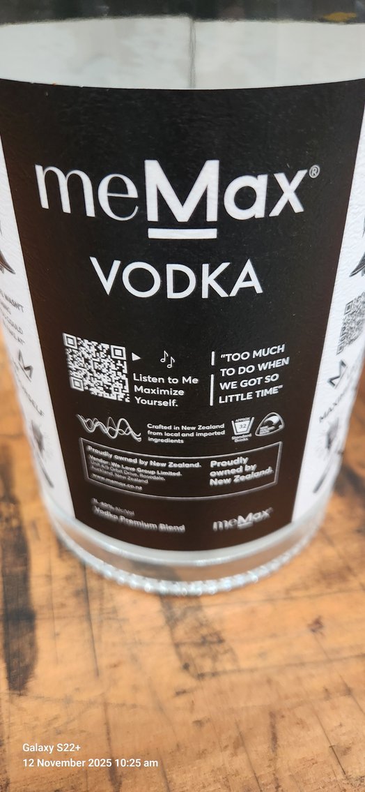 Image for Luxerose - We Love Group (In Liquidation)  1.12.25 OS132948